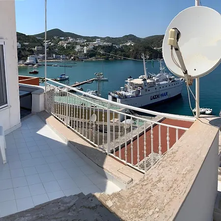 Apartment Magi - Orchidea Ponza